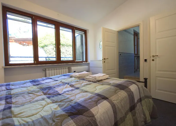 Appia Antica 1br With Swimming Pool