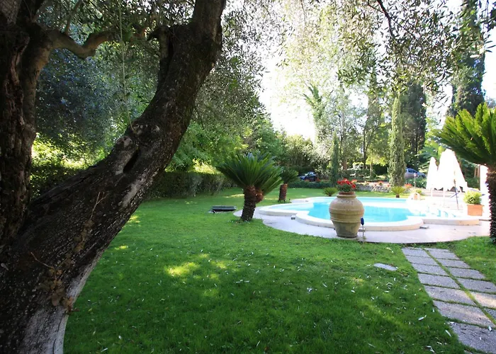 Appia Antica 1br With Swimming Pool Appartement